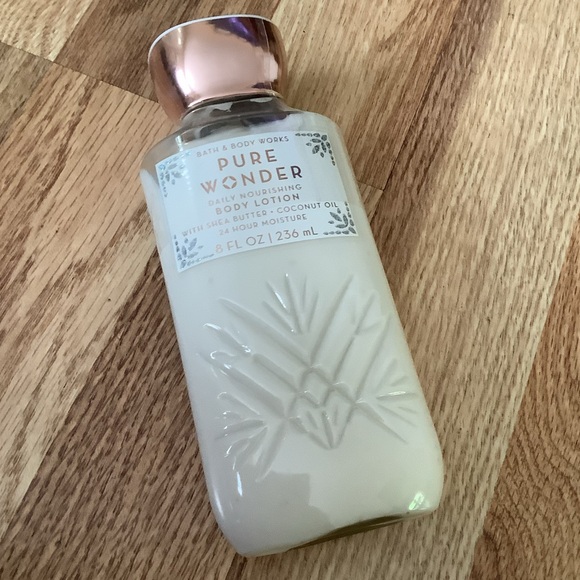 Bath & Body Works Pure Wonder Body Lotion Regular Size New - Picture 5 of 5